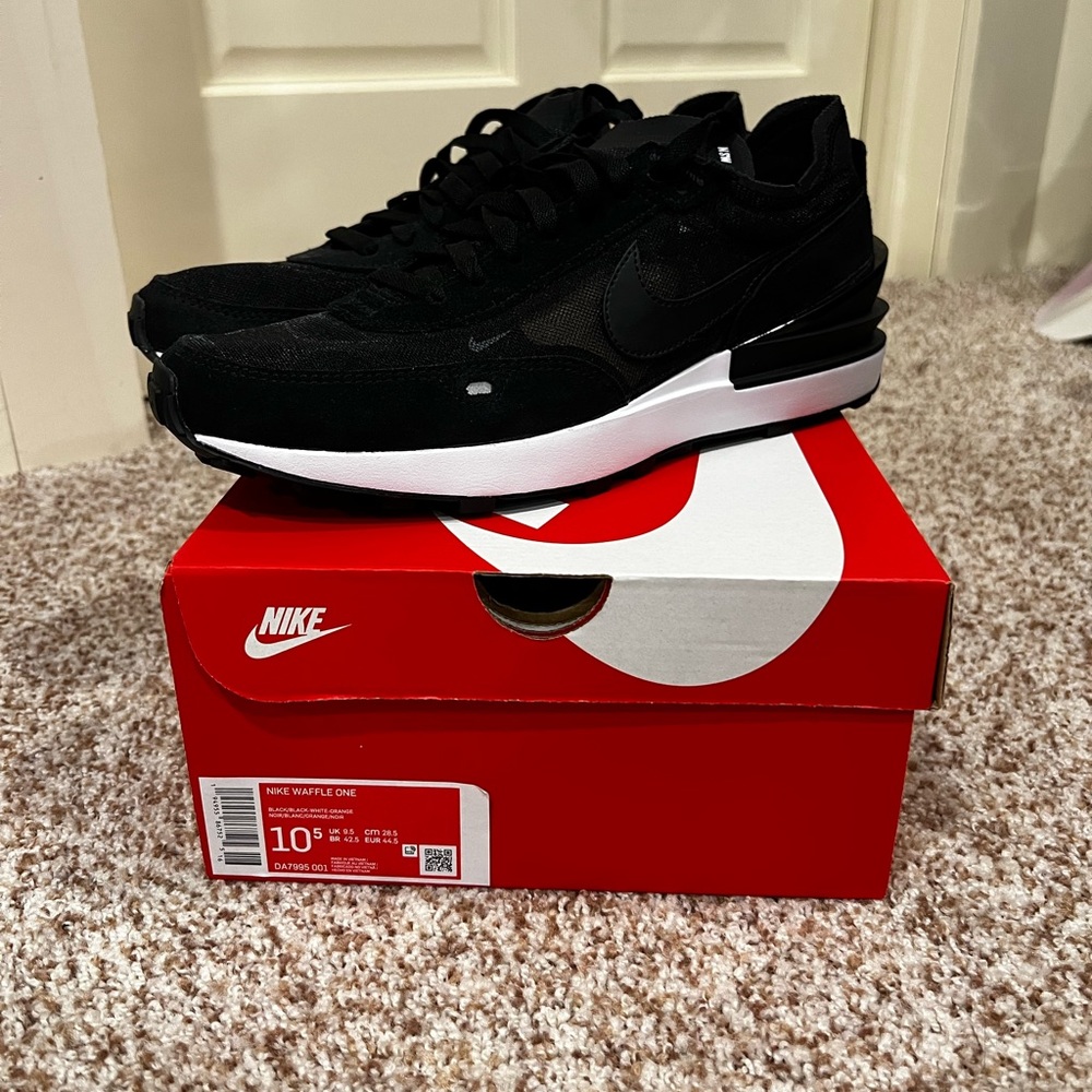 Nike Waffle One